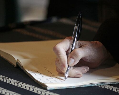 hand-writing-pen-people